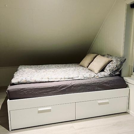 Ny Og Moderne 2-Roms Leilighet บูเดอ ภายนอก รูปภาพ