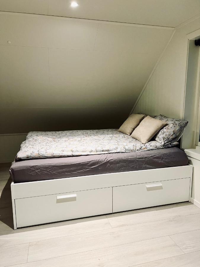Ny Og Moderne 2-Roms Leilighet บูเดอ ภายนอก รูปภาพ